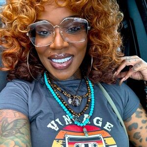 Meet your Posher, Keisha